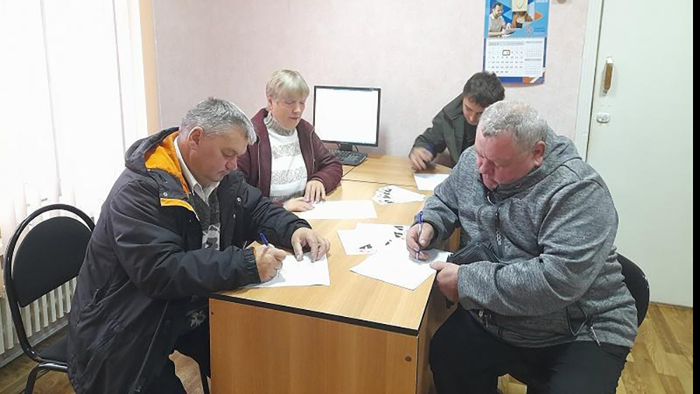 В Жирятинском районе для безработных провели занятие «Технология поиска работы»