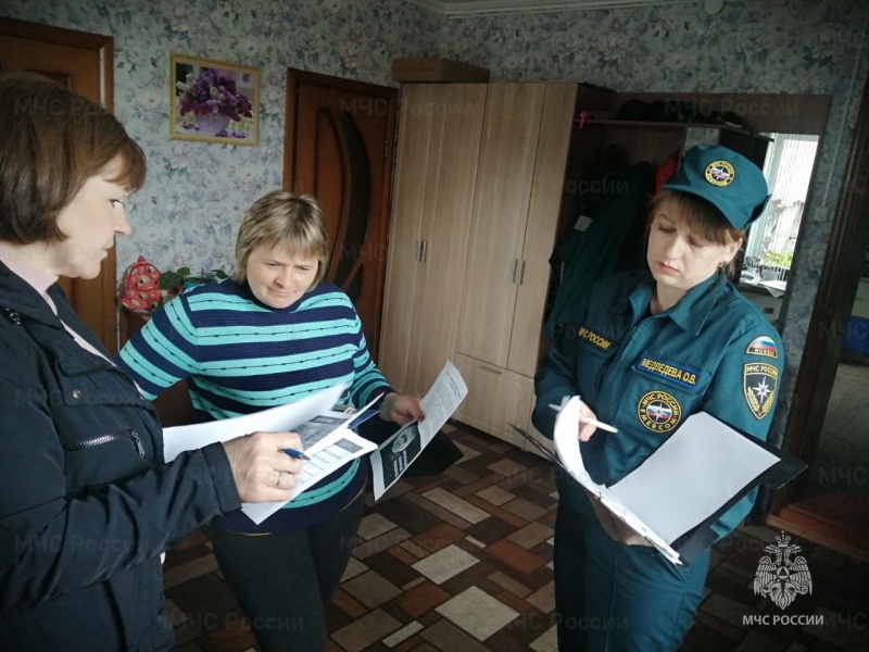 Жителям Брянской области напомнили о пожарной безопасности в отопительный период