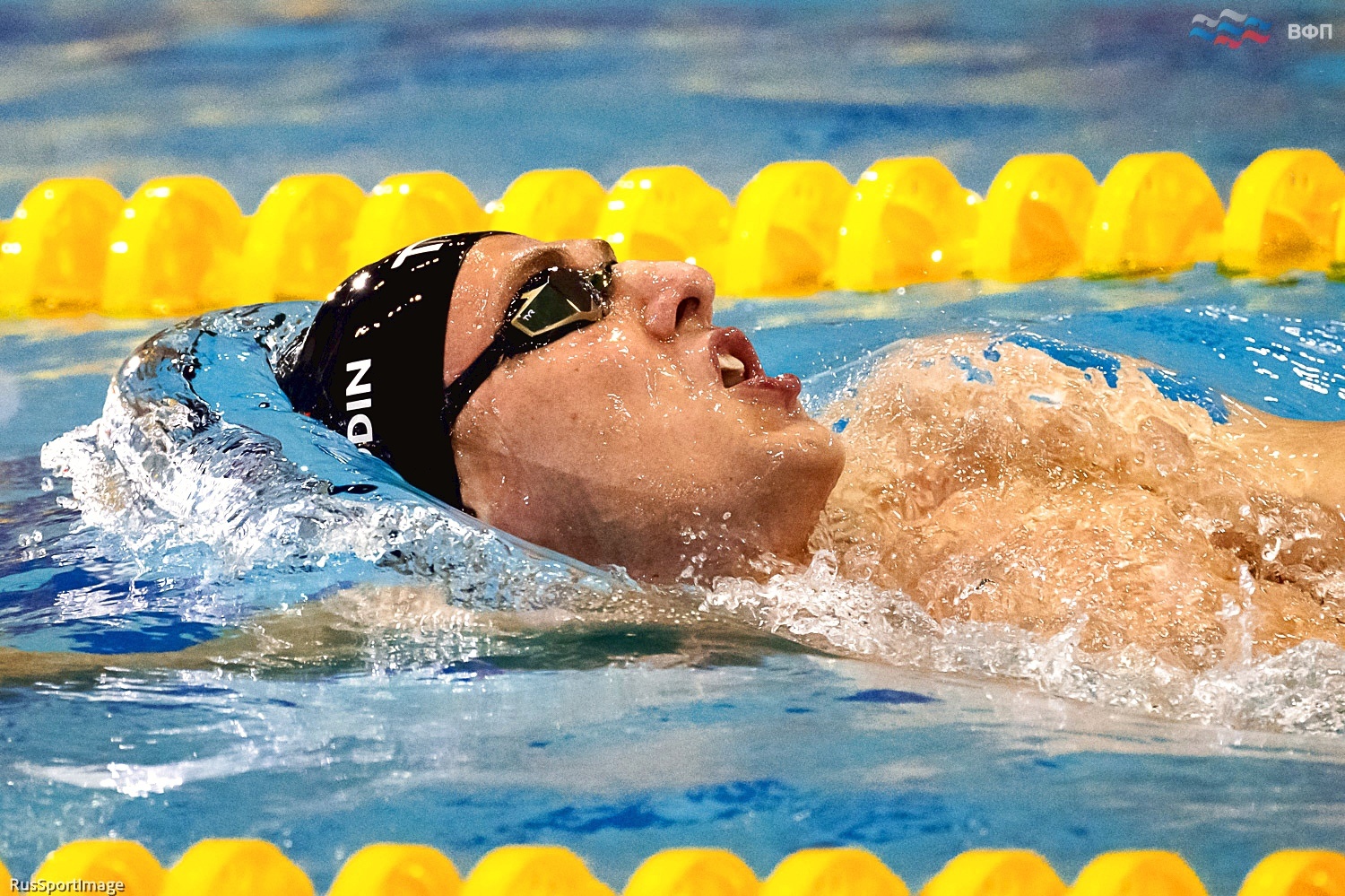 Брянский пловец Бородин на Кубке Сальникова вышел в финал 200-метровки комплексом