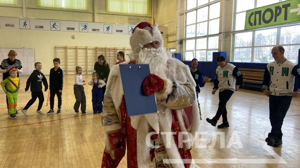 Новогодний праздник в Брянске провели для ребят с ограничениями по здоровью
