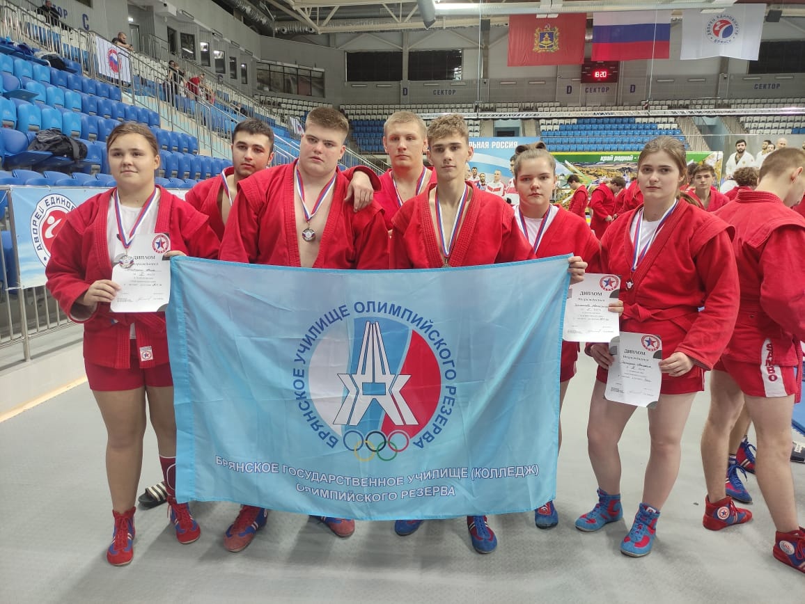 Брянские студенты взяли 5 медалей на первенстве ЦФО по самбо