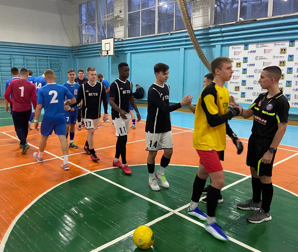 Турнир по мини-футболу среди брянских вузов выиграла команда БГИТУ