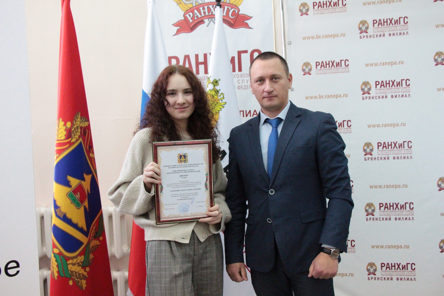 В Брянске студенты РАНХиГС победили в конкурсе антикоррупционных видеороликов и плакатов
