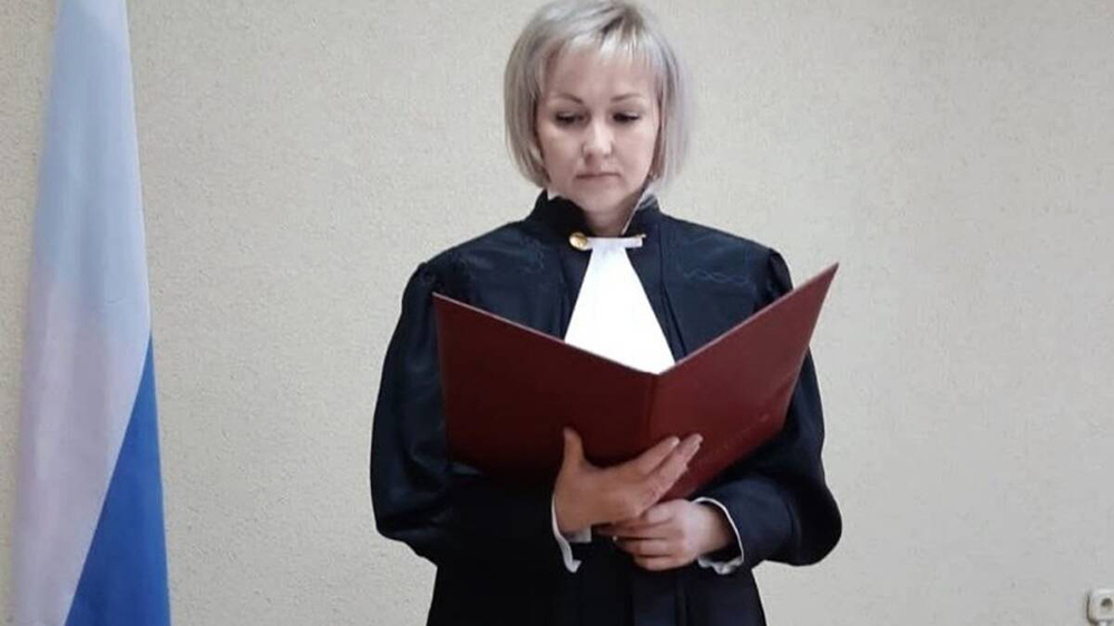 Брянская судья Анна Байкова принесла присягу
