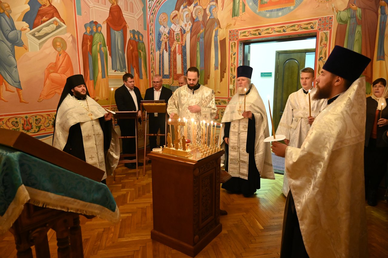 В Брянске молитвенно почтили память патриарха Алексия II