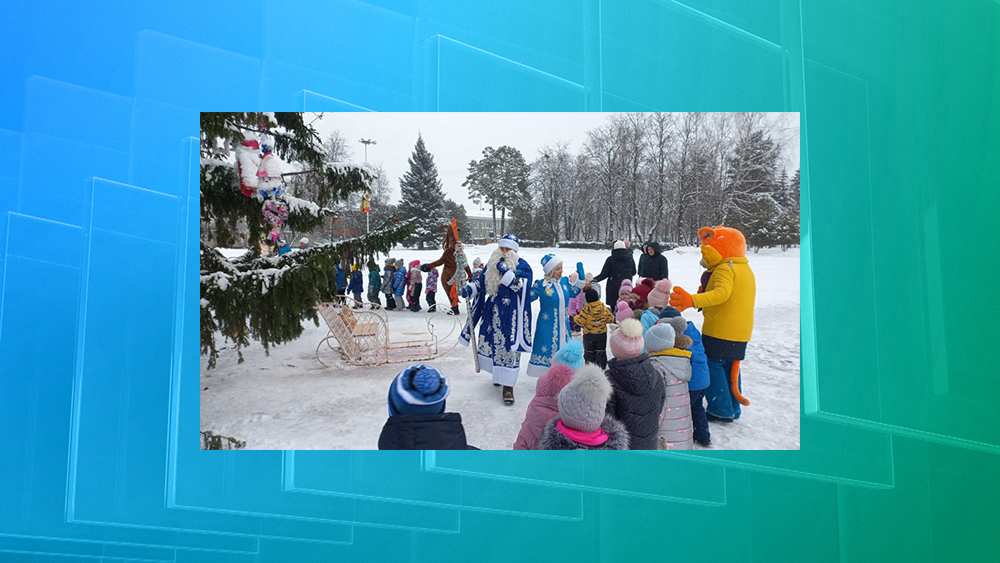 В Жуковке открыли главную новогоднюю ёлку
