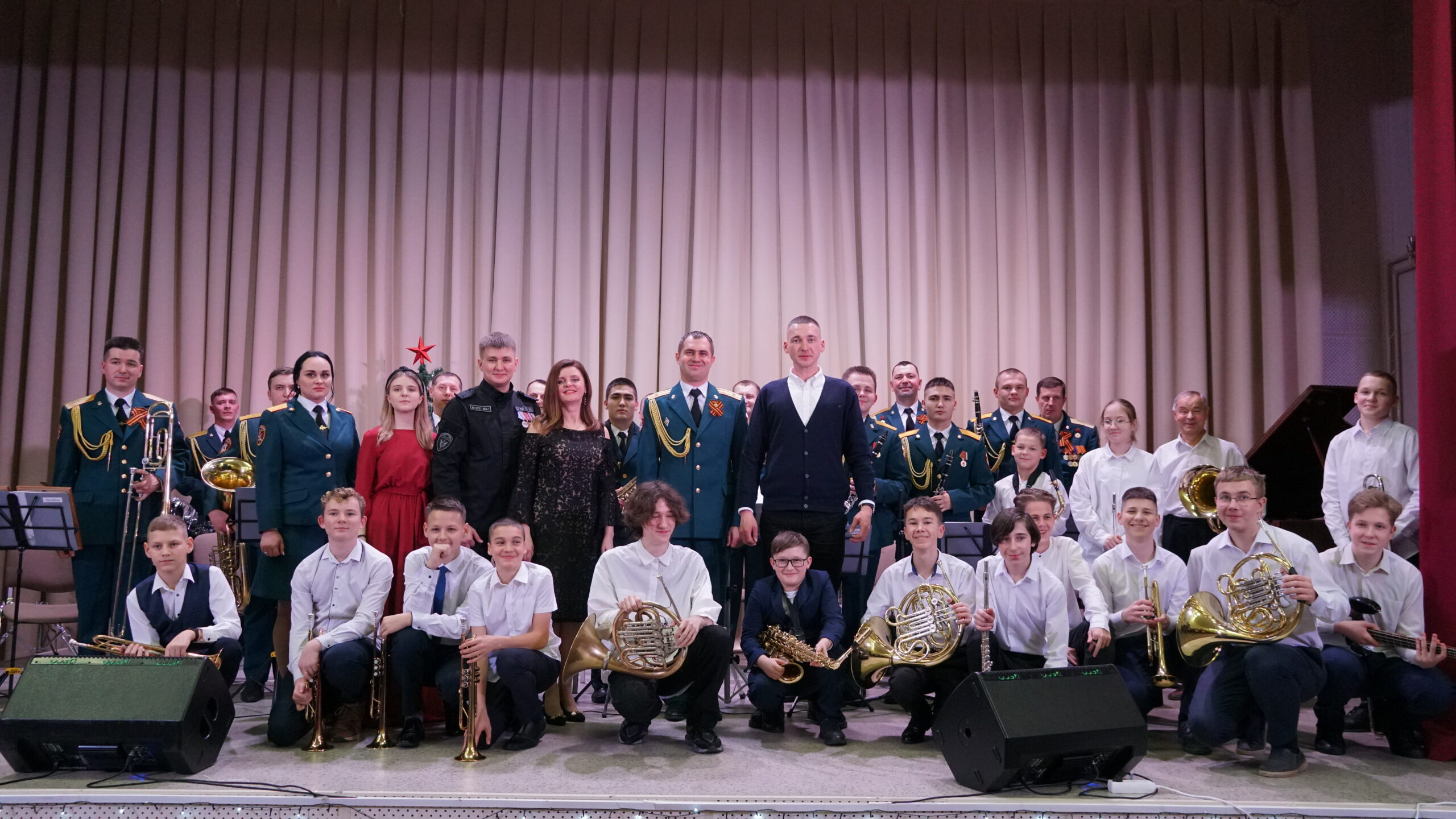Военный оркестр Росгвардии дал старт проекту «Сильные духом. Брянск»