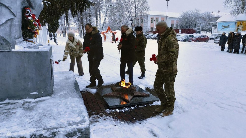 В Стародубском округе состоялись памятные акции в честь Дня неизвестного солдата