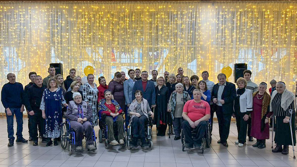 В ГДК Кравцова прошло мероприятие, посвящённое Дню инвалида