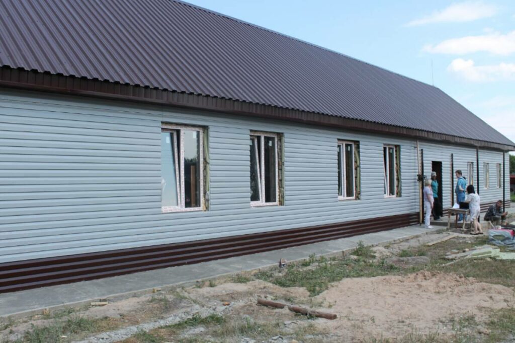 В Злынковском районе Брянской области отремонтировали два Дома культуры
