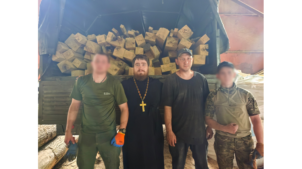 Брянские прихожане собрали гуманитарный груз военным группировки «Север»
