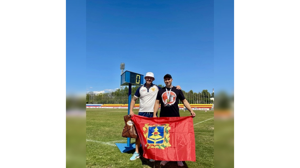 Брянец Сергей Шаталов стал чемпионом России по легкой атлетике 