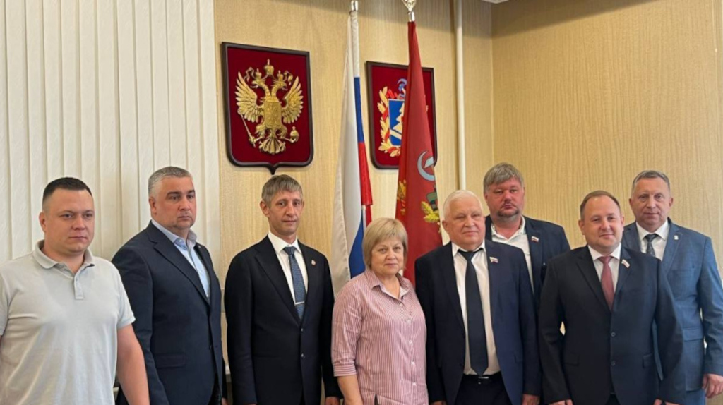 Общественная палата Брянской области и представители партий подписали соглашение