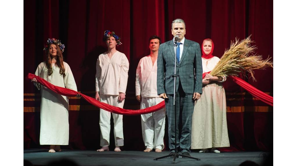 В Брянске открылся Международный фестиваль «Славянские театральные встречи»