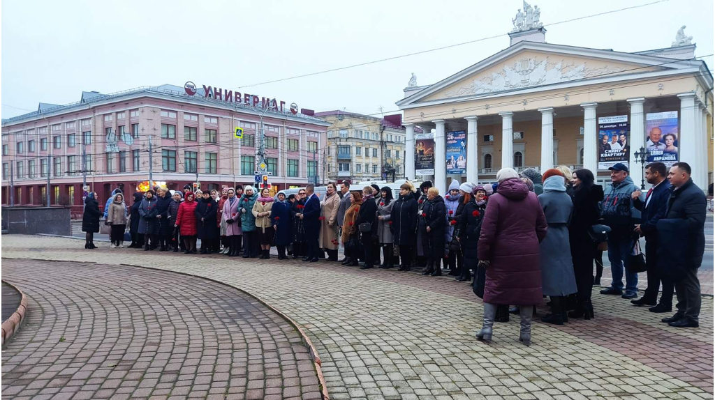 Брянская областная библиотека имени Тютчева отметила 80-летний юбилей