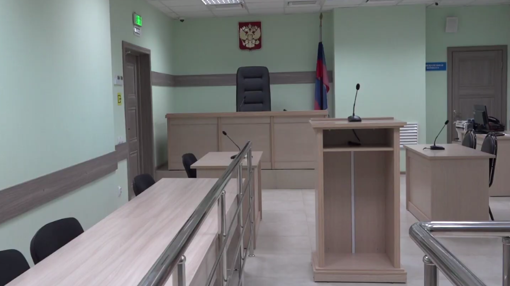 Житель Клинцов обманом получил 350 тысяч рублей на ведение бизнеса