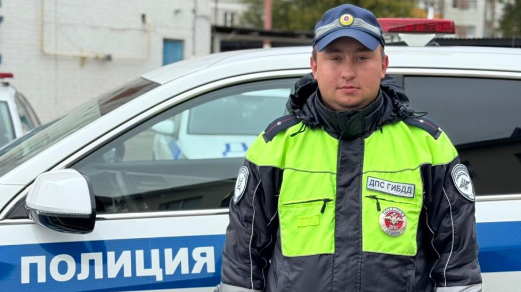 Брянские полицейские спасли мужчину с сердечным приступом
