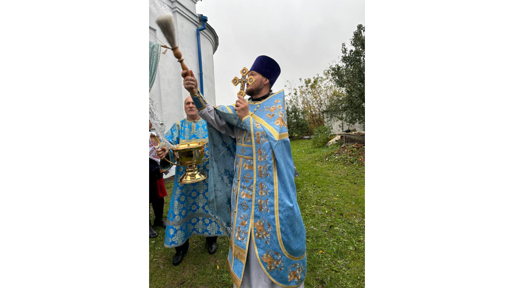 Храм в брянском селе Красное отметил престольное торжество