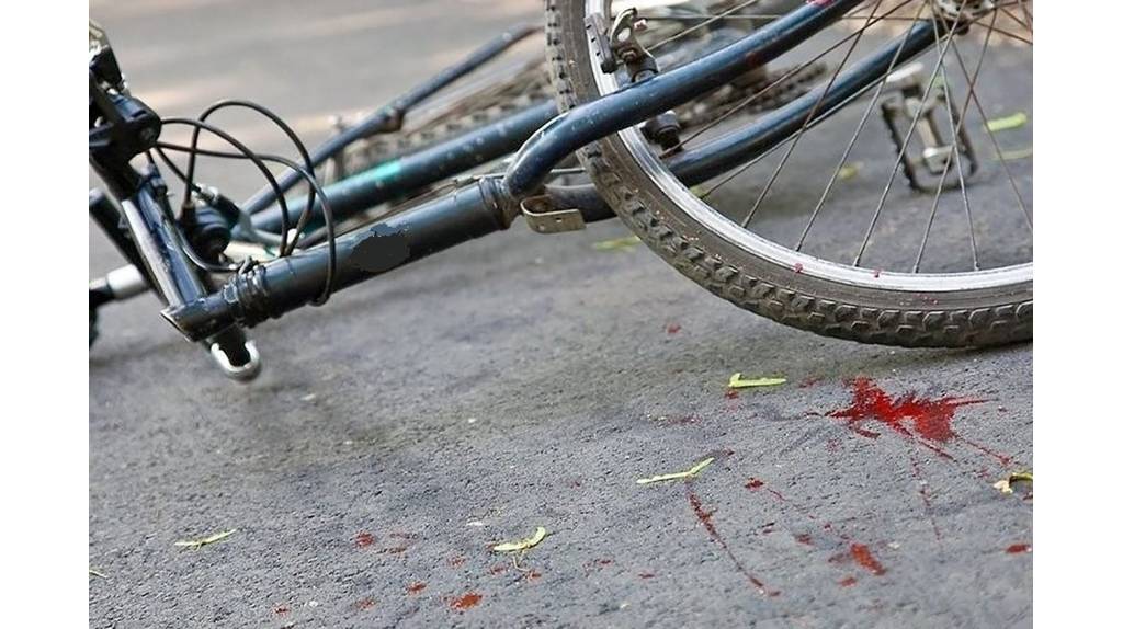 В жутком ДТП под Жуковкой погибла велосипедистка, ее ребенок в больнице