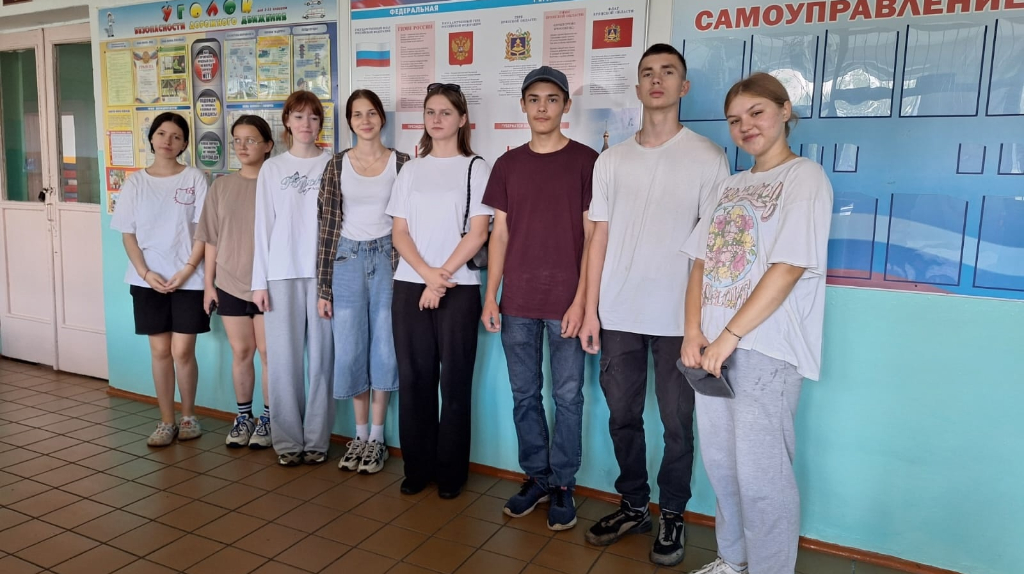 В Брасовском районе по госпрограмме трудоустроили 32 подростка