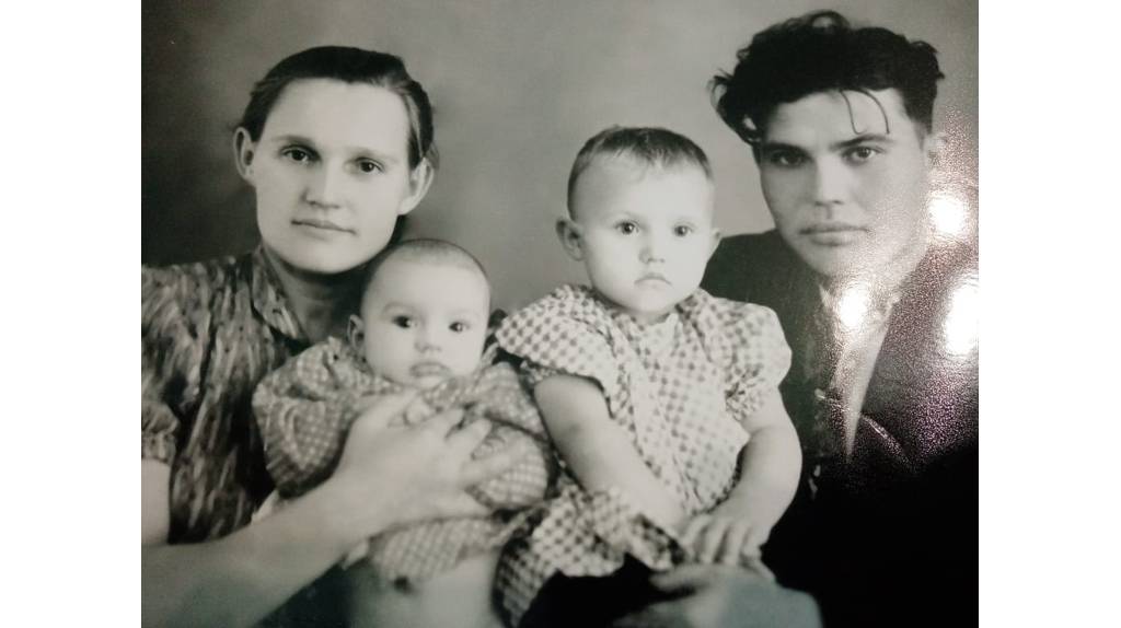 Как важна любовь родителей и их пример: история Натальи Дьячковой из поселка Локоть