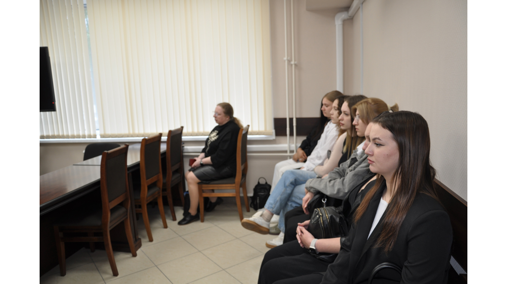 В Брянске будущие юристы стали слушателями судебных заседаний о банкротстве