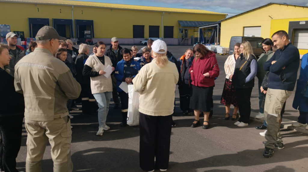 В Брянской области члены избиркомов пришли в трудовые коллективы