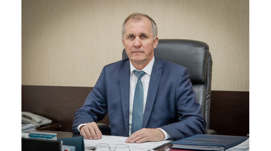 И.о. мэра Брянска Александр Макаров поздравил автомобилистов