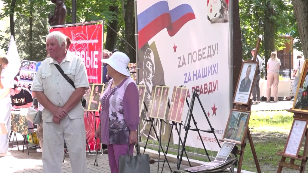 Свои достижения представили в Брянске Почепский и Брасовский районы