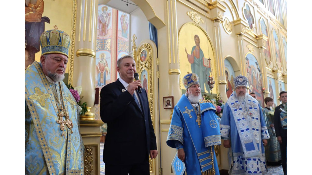 В Брянске состоялся крестный ход в честь празднования Свенской иконы Божией Матери