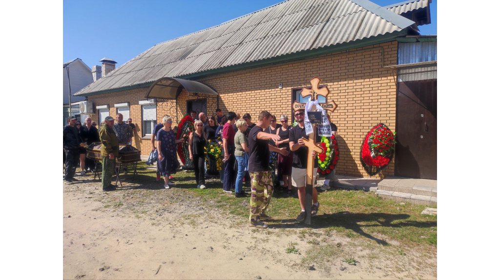 В Сельцо простились с трагически погибшим молодым брянским тренером Андреем Гуровым