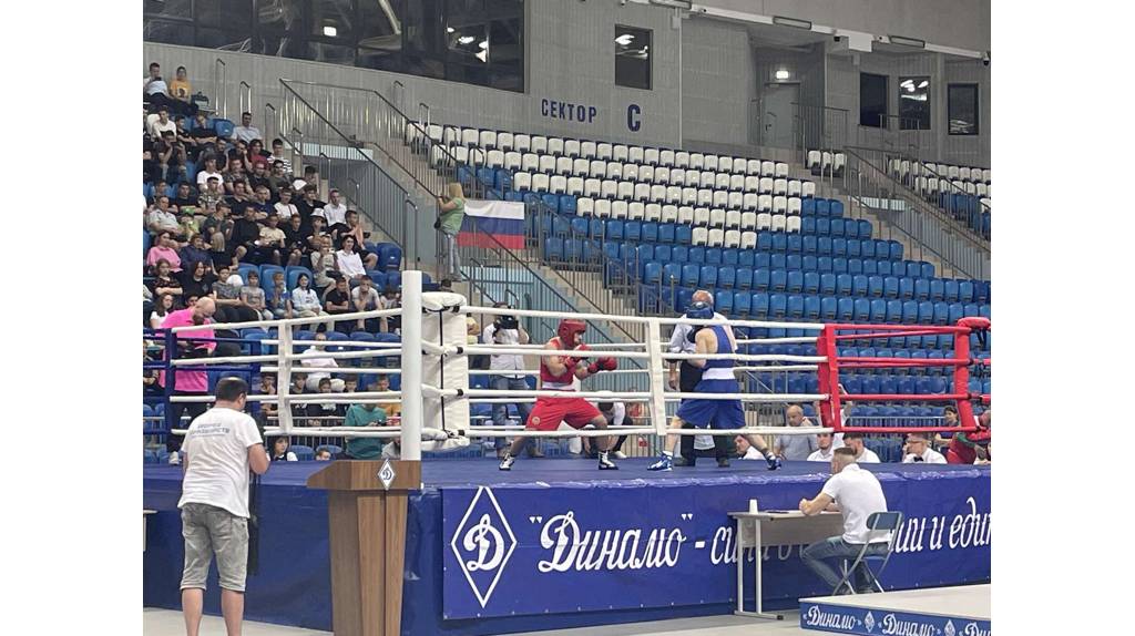Брянский губернатор дал старт международному турниру по боксу