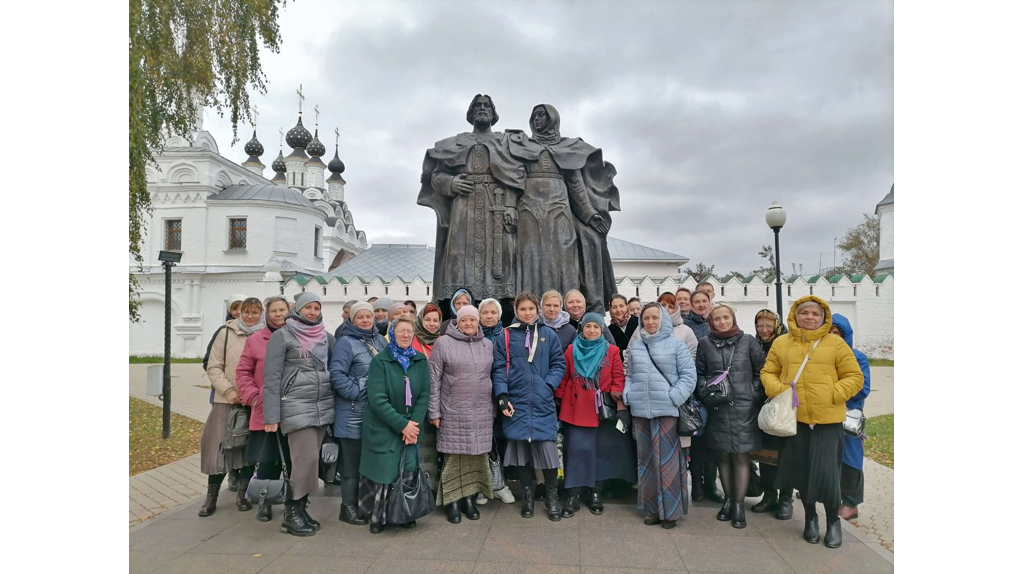 Брянские паломники посетили святыни Владимирской и Нижегородской митрополий