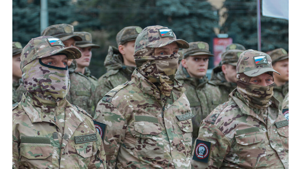 Брянские чиновники записались в батальон «Барс»