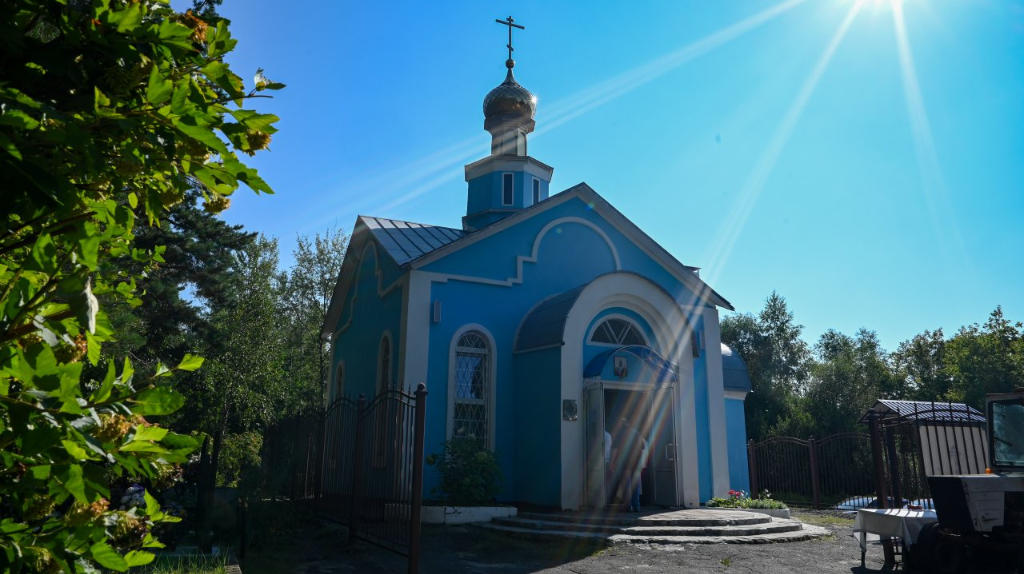 Брянский храм в честь иконы «Всех скорбящих Радость» отметил престольное торжество
