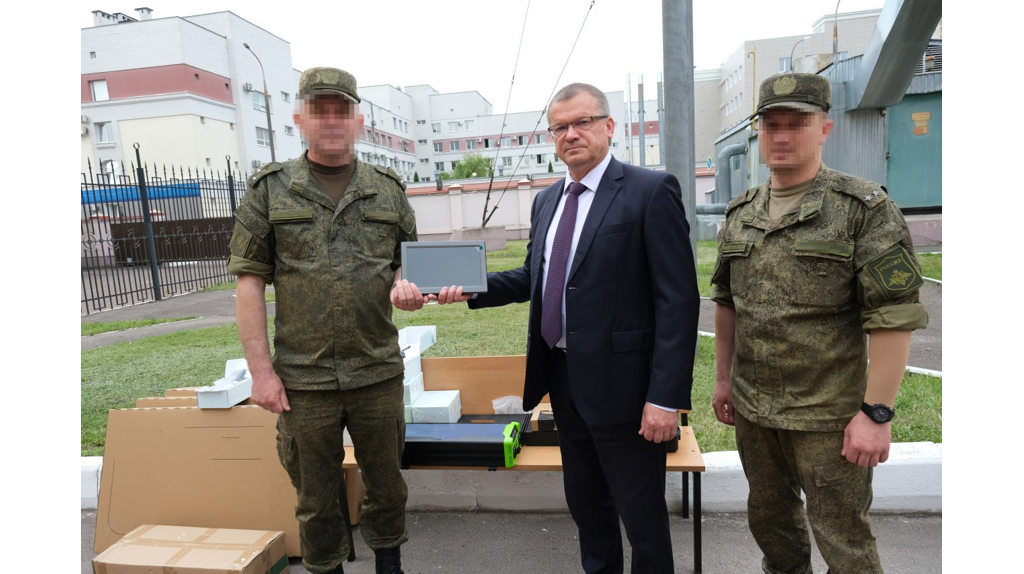 Брянские судьи на свои средства закупили оборудование для военных