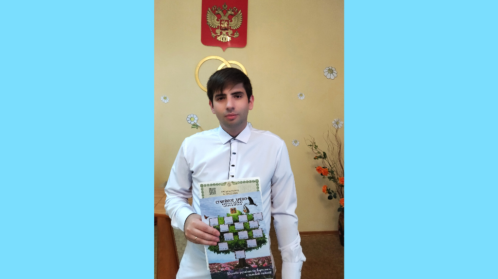 В Унече родился сотый ребенок с начала года