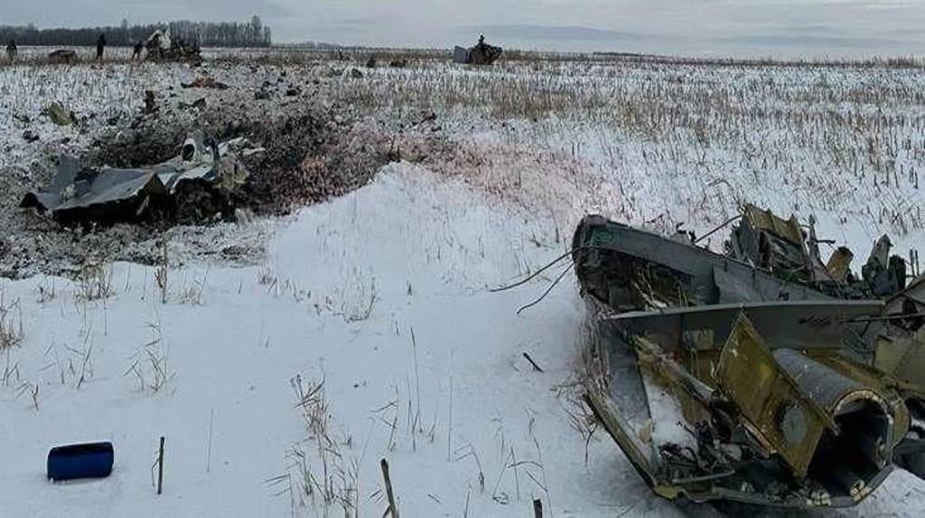 Включили заднюю: украинские СМИ подчистили сообщения о сбитии ВСУ российского Ил-76