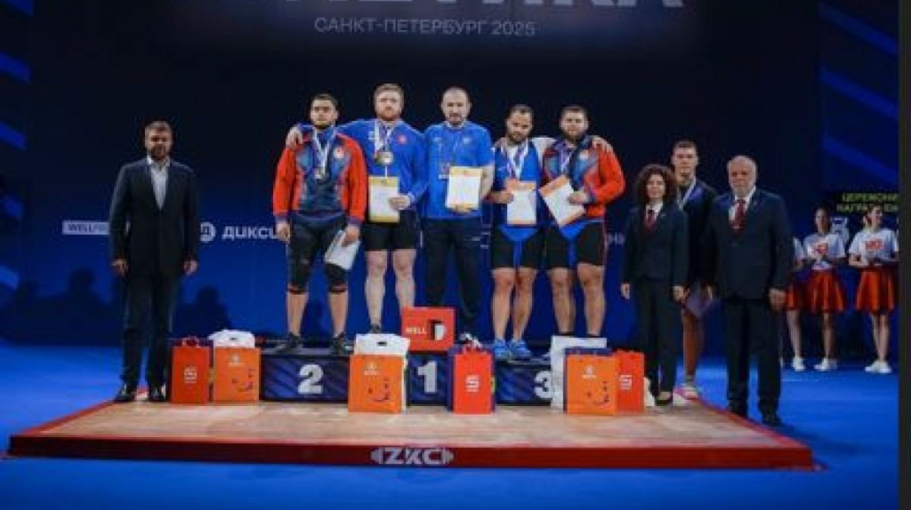Еще два брянских тяжелоатлета стали призерами чемпионата России