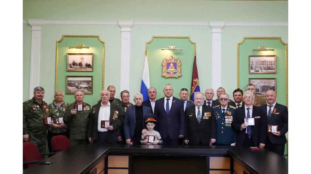 Брянским воинам-интернационалистам вручили памятные медали