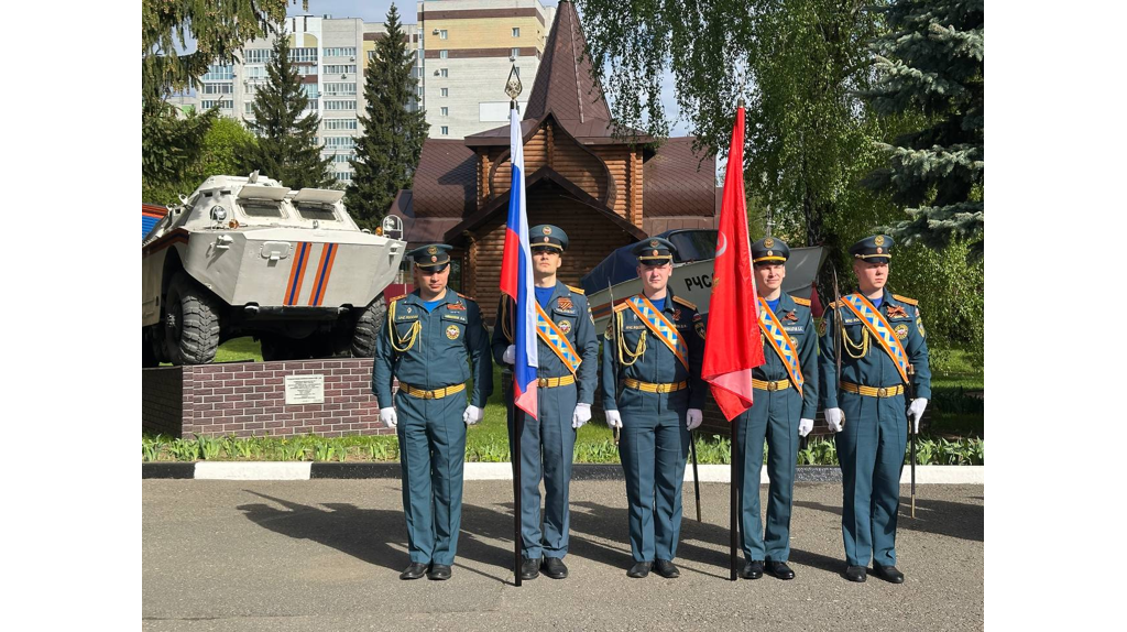 В Брянске отметили 376-годовщину пожарной охраны России