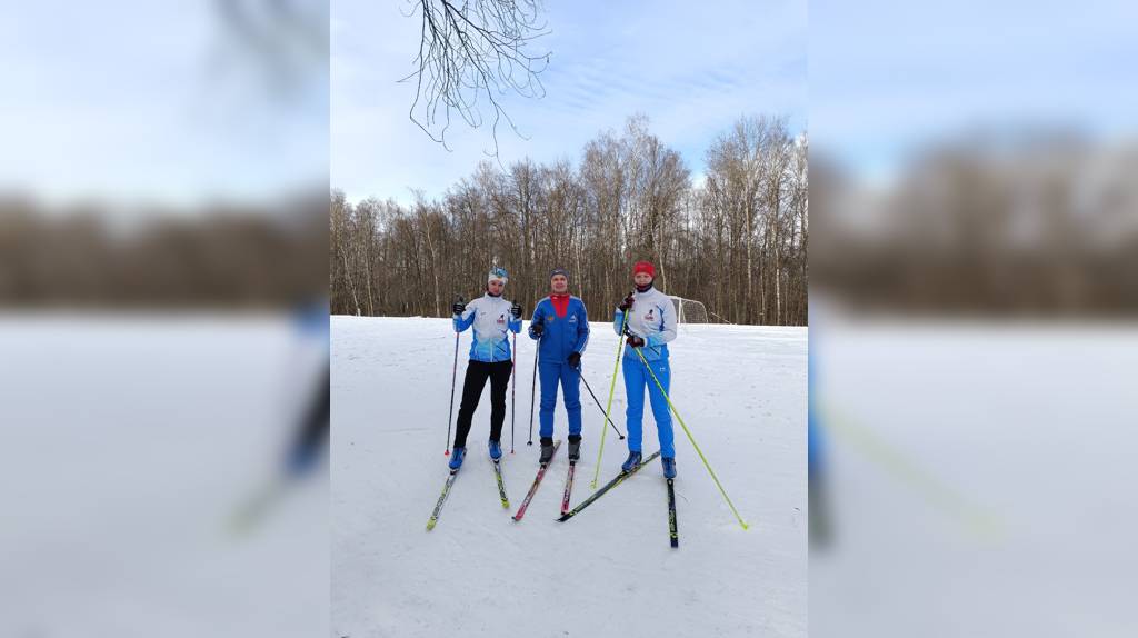 В Брянске команда БГУОР победила в областной спартакиаде по лыжным гонкам и полиатлону