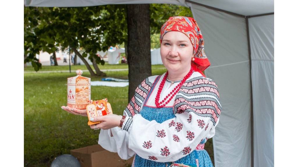 Брянские мастера примут участие в фестивале славянского искусства «Русское поле»