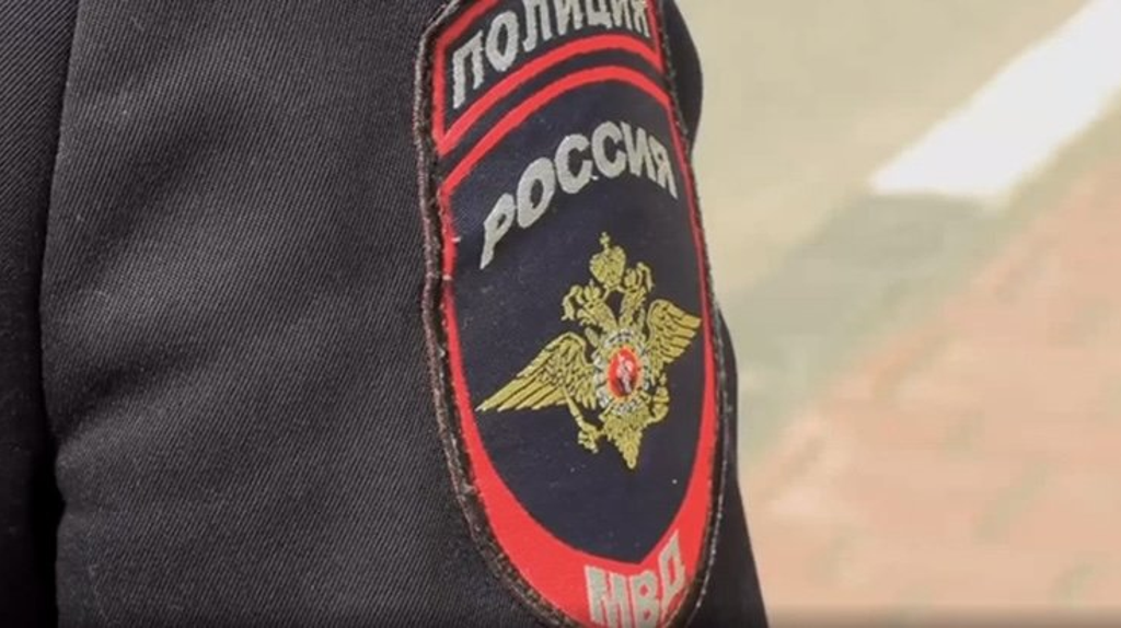 В Брянске 39-летний уголовник украл из магазина шоколад на 6 тысяч рублей