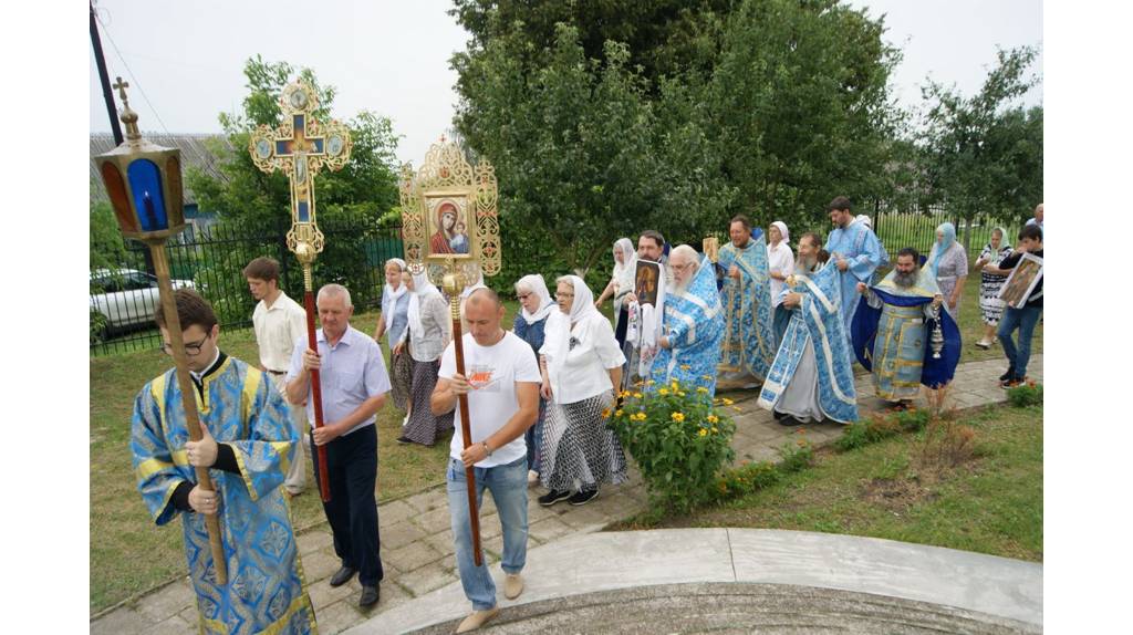 Храм в брянском селе Чернетово отметил престольный праздник