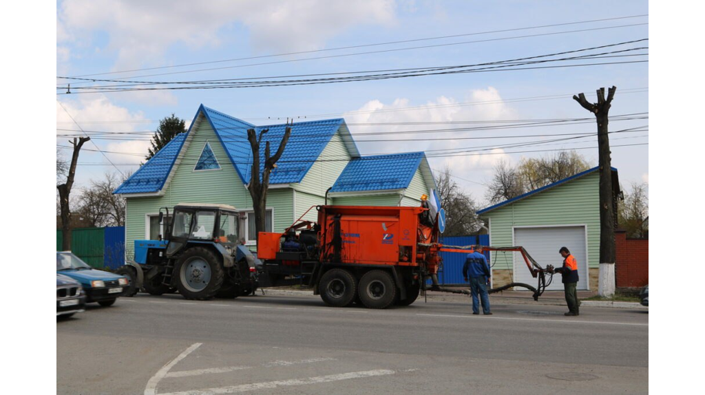 «Белта» в помощь: ремонт дорог в Брянске перешел в горячую фазу