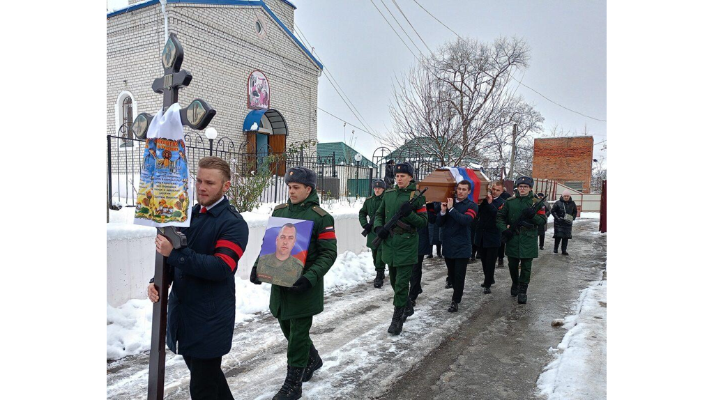 В брянском селе Гордеевка простились с героем СВО Олегом Третьяковым