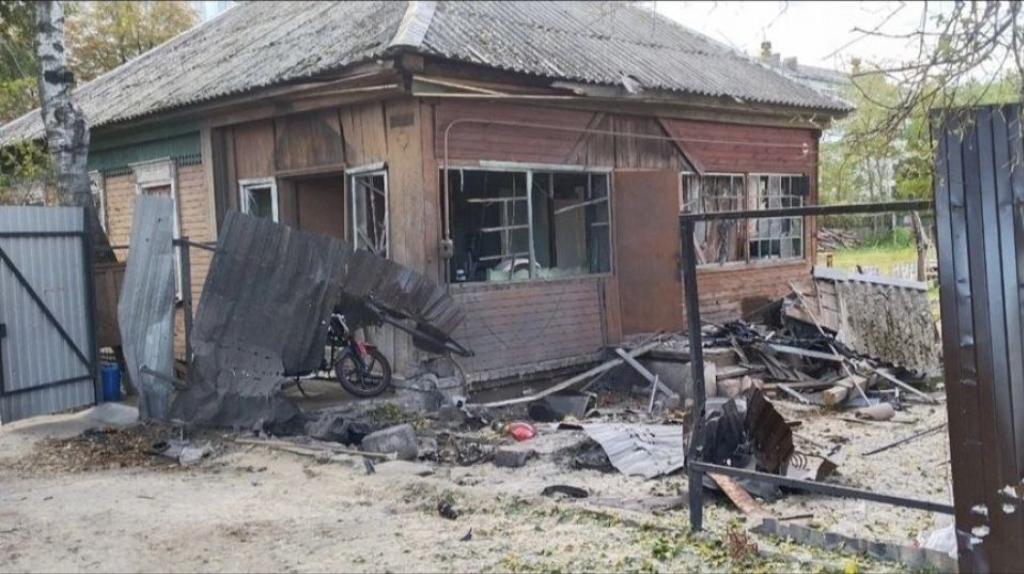 Четверо детей едва не погибли после удара ВСУ по дому в брянском приграничье