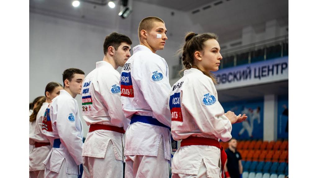 Брянские рукопашники завоевали три медали на Кубке студенческой лиги в Москве