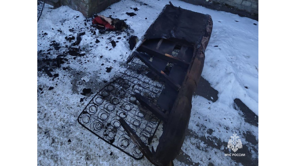 В Брянске выясняют личность погибшего при пожаре